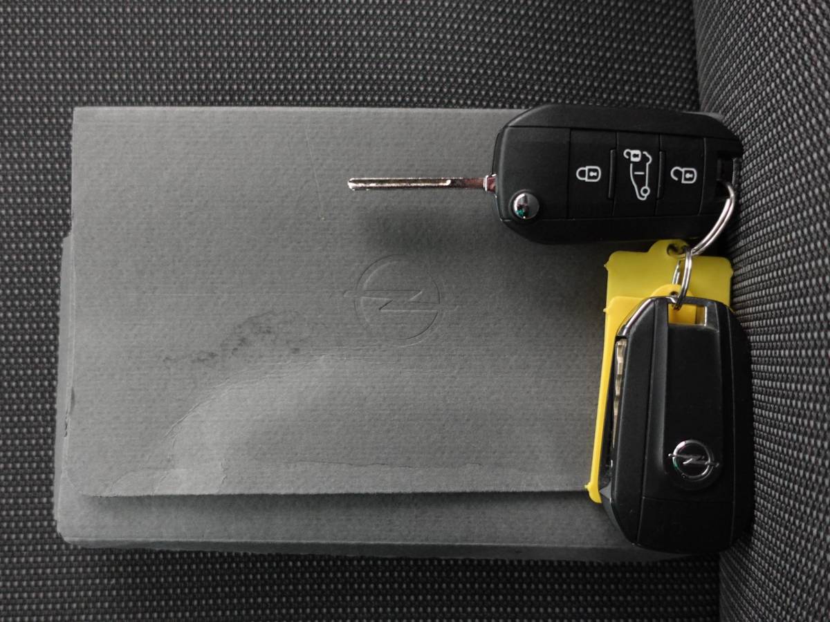 Opel Vivaro Opel Vivaro 2.0 CDTI 145 pk Automaat L2H1 Edition 3-zits Airco Navigatie Bluetooth Cruise Control Trekhaak