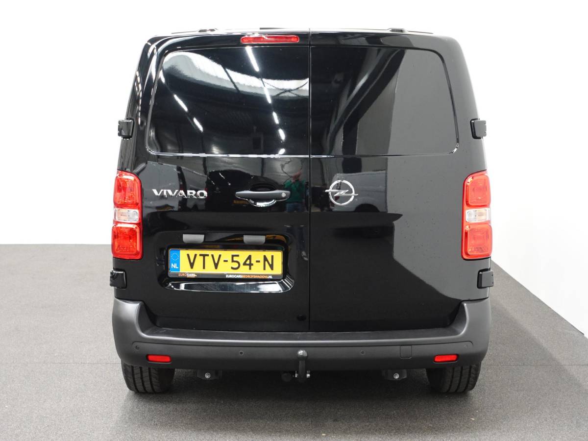 Opel Vivaro Opel Vivaro 2.0 CDTI 145 pk Automaat L2H1 Edition 3-zits Airco Navigatie Bluetooth Cruise Control Trekhaak