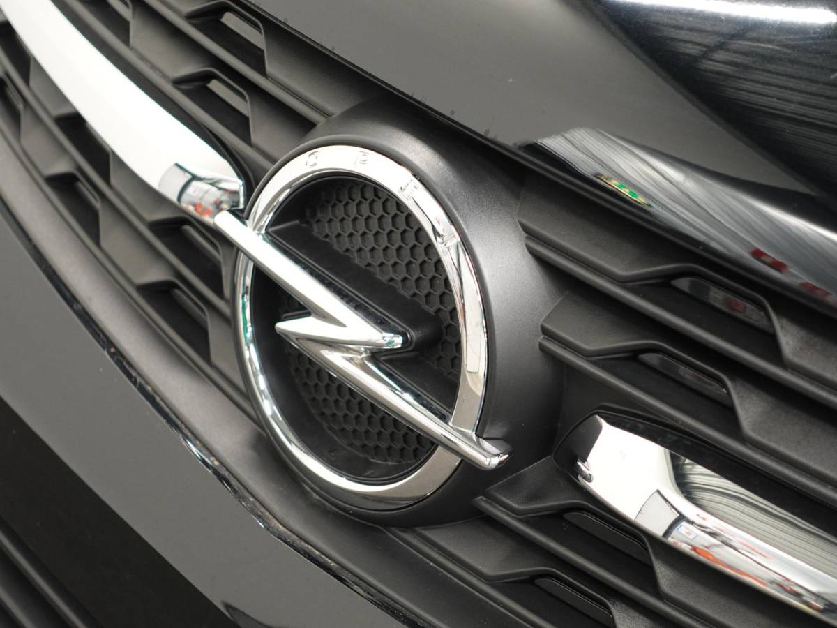 Opel Vivaro Opel Vivaro 2.0 CDTI 145 pk Automaat L2H1 Edition 3-zits Airco Navigatie Bluetooth Cruise Control Trekhaak