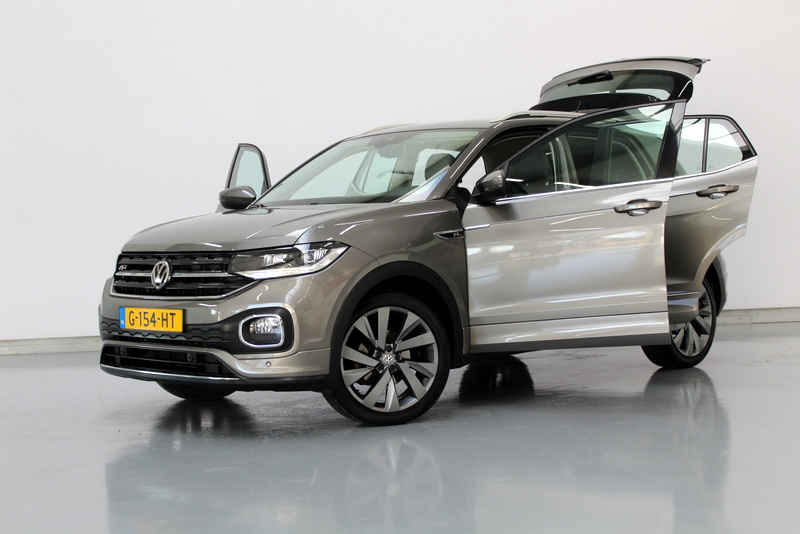 Volkswagen T-Cross Volkswagen T-Cross 1.0 TSI R-LINE 116PK, RIJKLAAR!! CAMERA | NAVI | CARPLAY | CRUISE