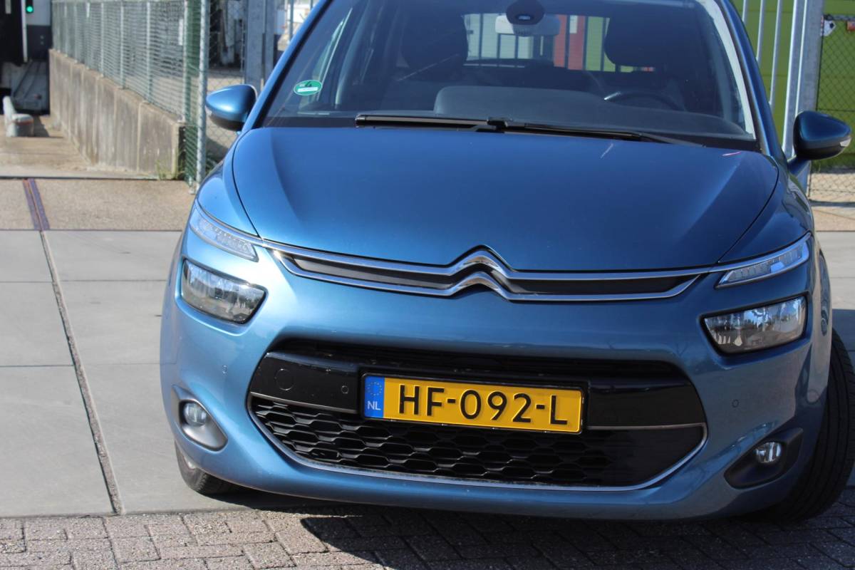 Citroën C4 Picasso Citroen C4 Picasso 1.2 PureTech Business nap camera multimedia navi parkeersensoren trekhaak