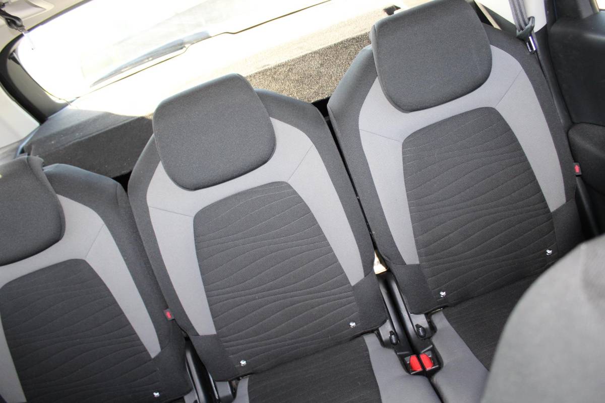 Citroën C4 Picasso Citroen C4 Picasso 1.2 PureTech Business nap camera multimedia navi parkeersensoren trekhaak