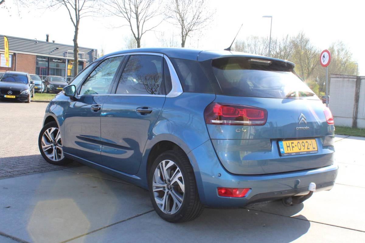 Citroën C4 Picasso Citroen C4 Picasso 1.2 PureTech Business nap camera multimedia navi parkeersensoren trekhaak
