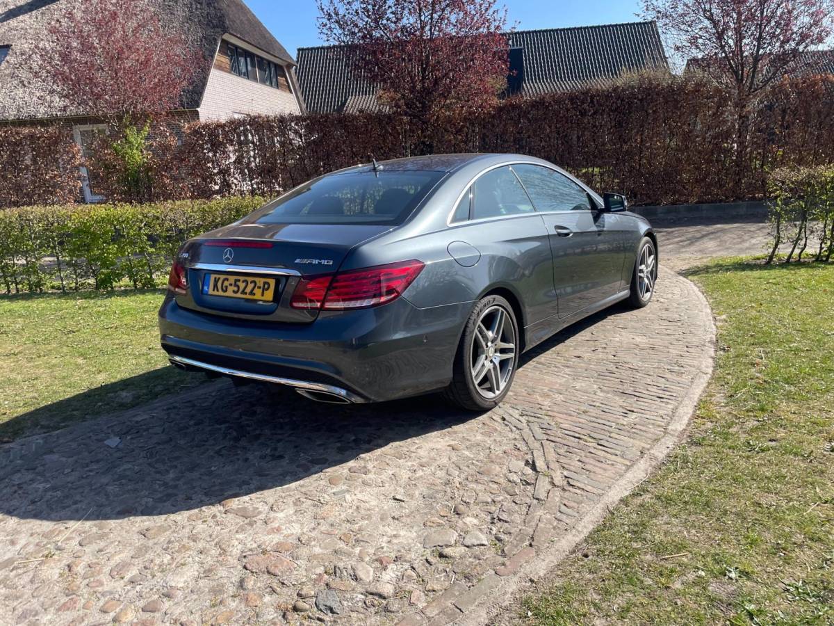 Mercedes-Benz E-Klasse Mercedes-Benz E-klasse Coupé 200 Ambition-AMG line-Navi-Xenon/Led-NL auto-