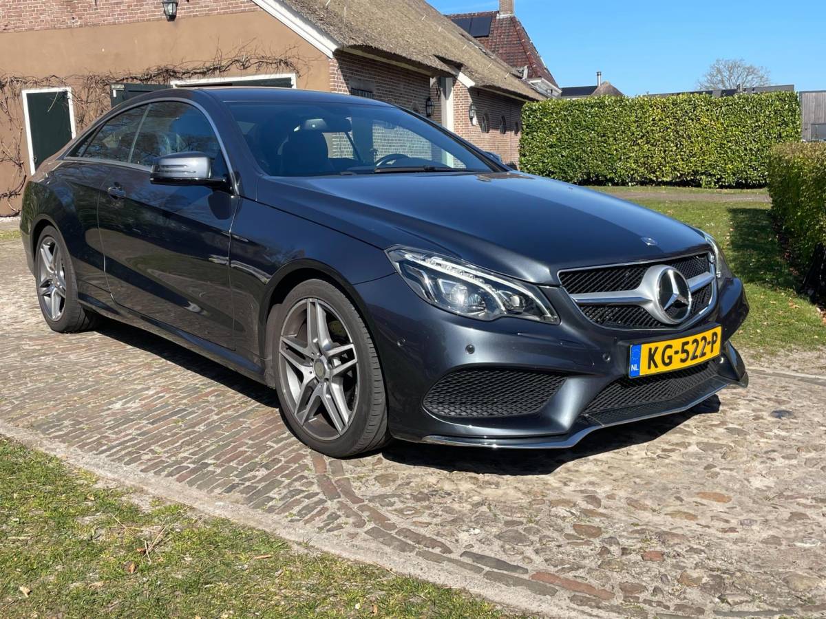 Mercedes-Benz E-Klasse Mercedes-Benz E-klasse Coupé 200 Ambition-AMG line-Navi-Xenon/Led-NL auto-