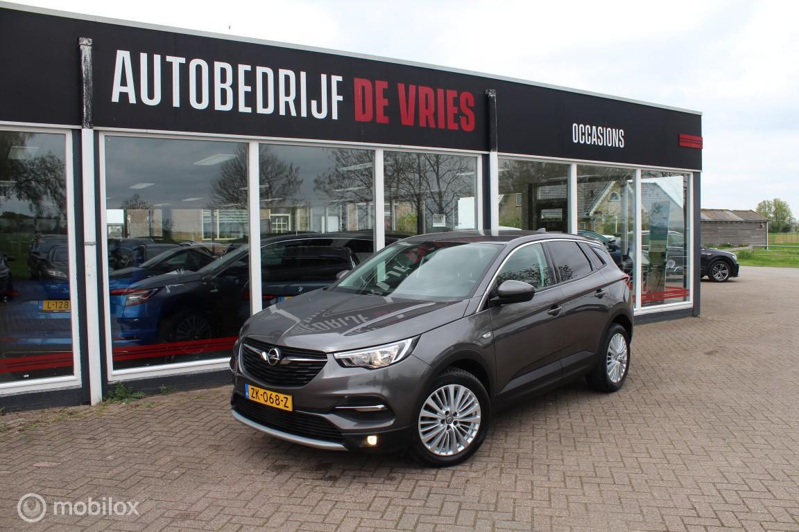 Opel Crossland X Opel Crossland X 1.2 Turbo 120 Jaar Edition AGR-Stoelen/AppleCarplay