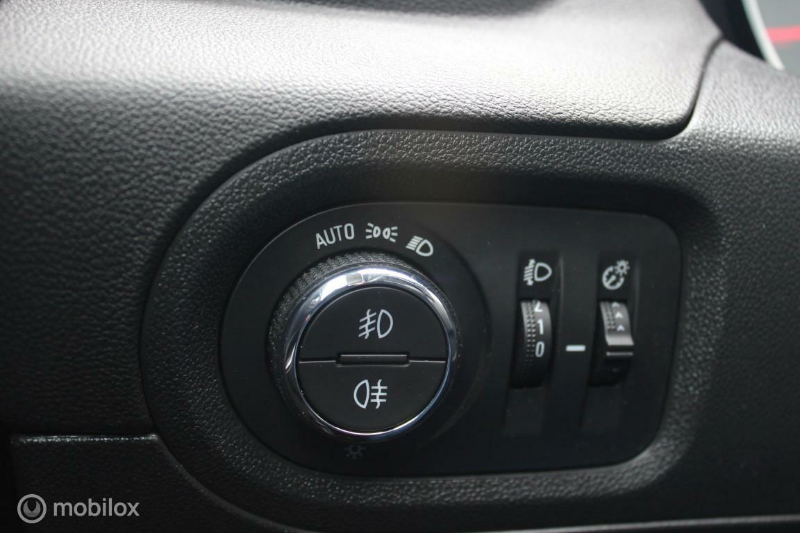 Opel Crossland X Opel Crossland X 1.2 Turbo 120 Jaar Edition AGR-Stoelen/AppleCarplay