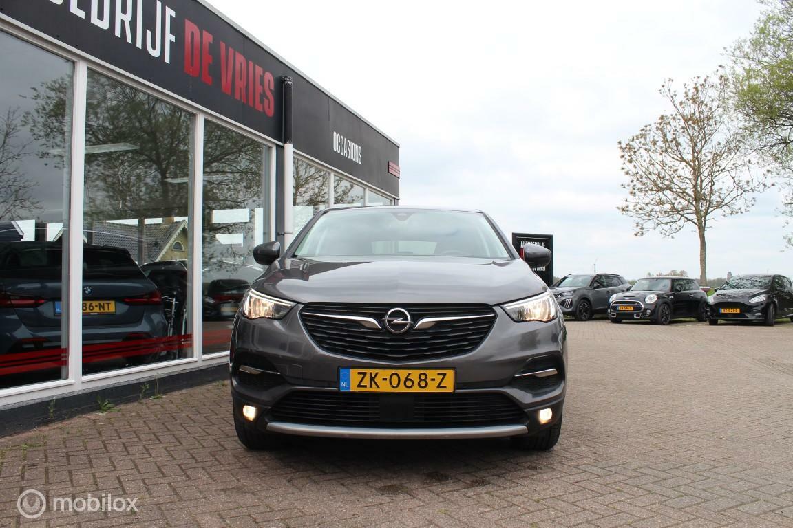 Opel Crossland X Opel Crossland X 1.2 Turbo 120 Jaar Edition AGR-Stoelen/AppleCarplay