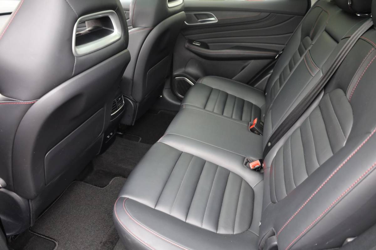 MG EHS MG EHS 1.5 TGDI Luxury PHEV Plug-in  LEER PANO 360-CAMERA DAB CARPLAY NAVI STOELVERWARMING SFEERVERLICHTING ACC 18″LMV 2xKEYLESS ELEK.ACHTERKLEP 2xPDC ENZ!