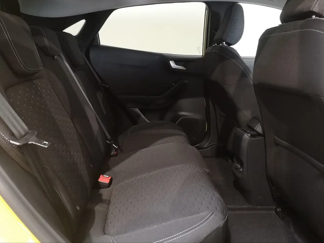 Ford Puma Gen-E Ford Puma Gen-E 44 kWh 168pk Electric Yellow | 367km Bereik (WLTP) | Achteruitrijcamera | Navigatie | Full LED | Nieuw te Bestellen incl 3.000 Ford voordeel