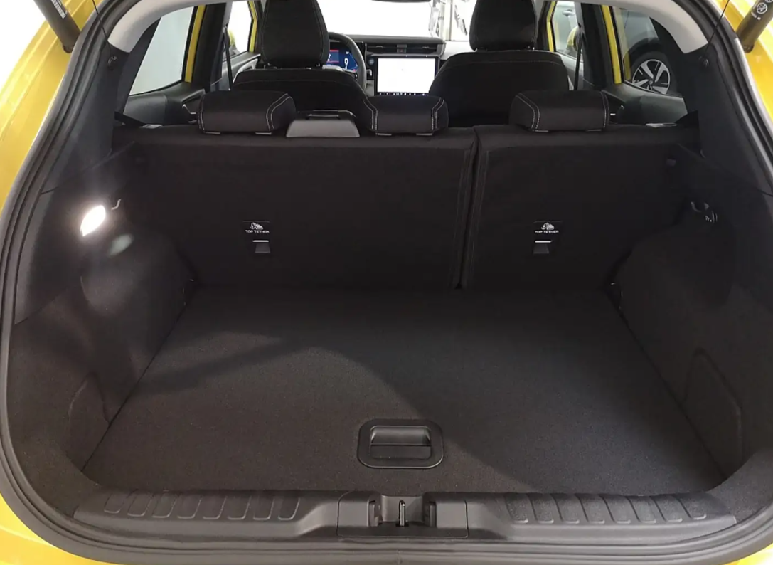 Ford Puma Gen-E Ford Puma Gen-E 44 kWh 168pk Electric Yellow | 367km Bereik (WLTP) | Achteruitrijcamera | Navigatie | Full LED | Nieuw te Bestellen incl 3.000 Ford voordeel