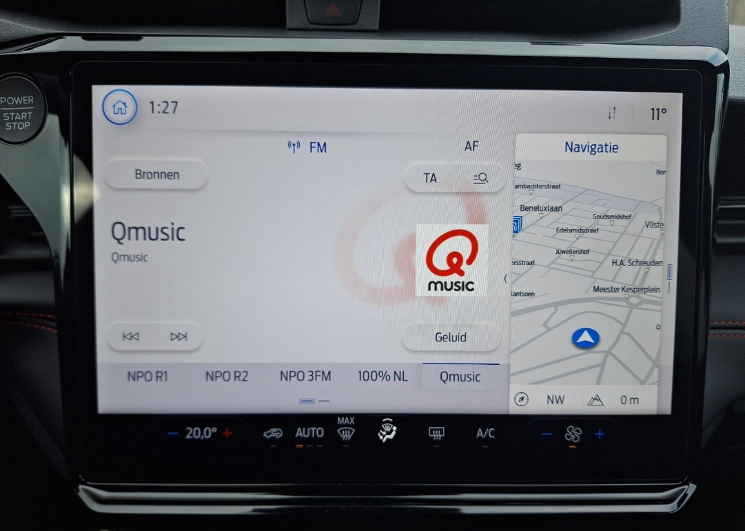 Ford Puma Gen-E Ford Puma Gen-E 44 kWh 168pk Electric Yellow | 367km Bereik (WLTP) | Achteruitrijcamera | Navigatie | Full LED | Nieuw te Bestellen incl 3.000 Ford voordeel