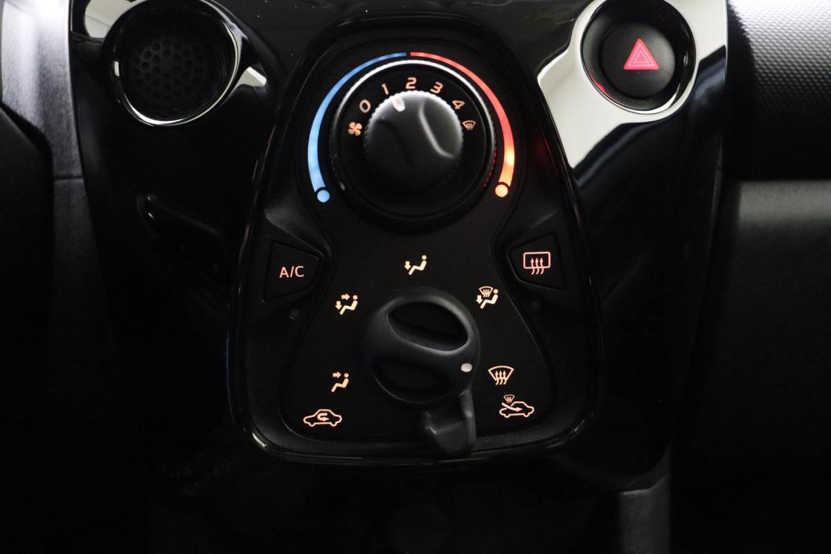 Citroën C1 Citroen C1 1.0 VTi Feel | Airco | Getint glas | Bluetooth | Elektrische ramen voor | 58.964 km