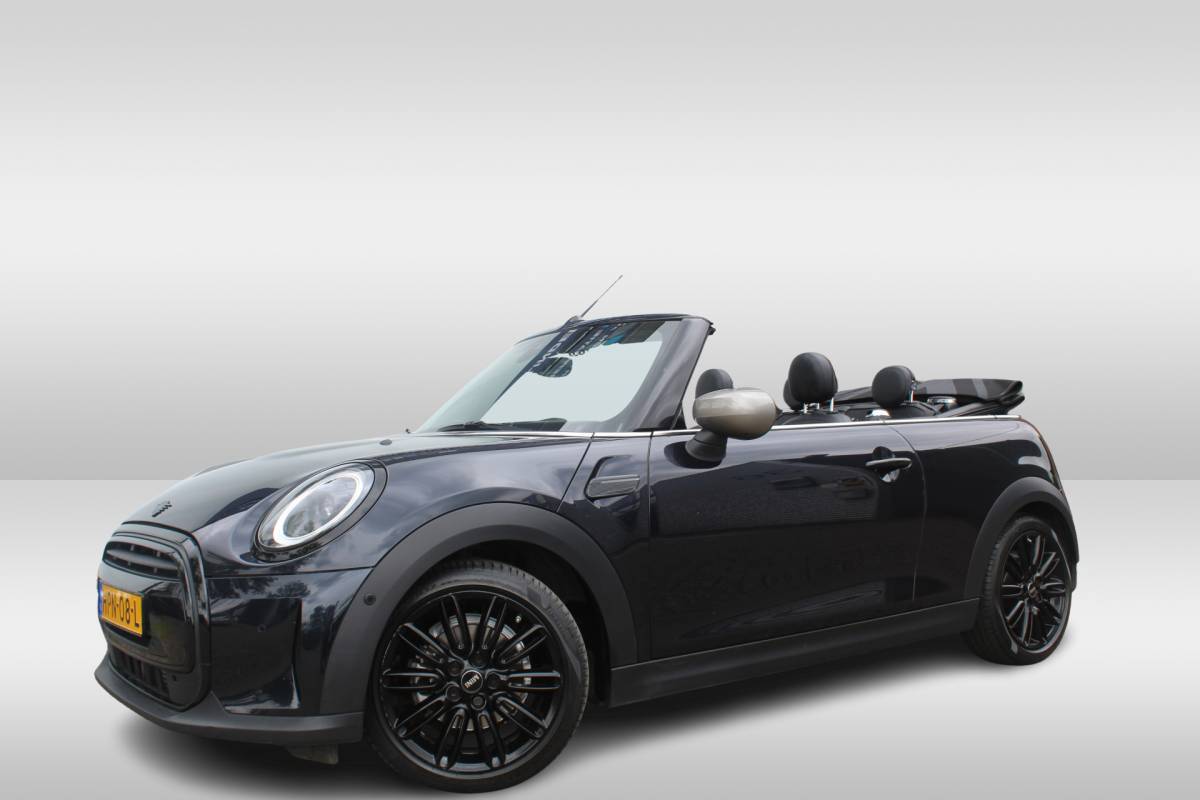 MINI Cooper Cabrio MINI Cabrio 1.5 Cooper Rockingham GT Edition Stuur – en stoelverwarming l Head-up display l Lendesteun verstelbaar l Premium pakket l Keyless entry VDL auto