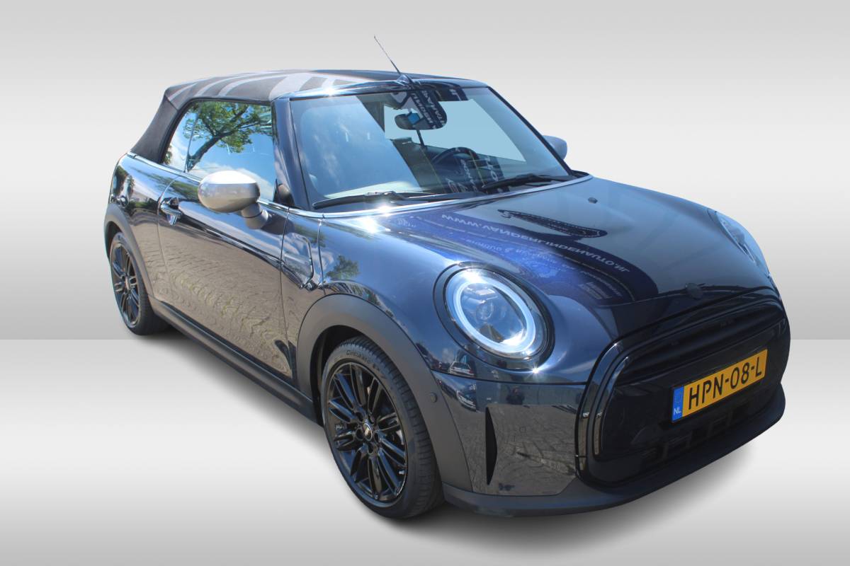 MINI Cooper Cabrio MINI Cabrio 1.5 Cooper Rockingham GT Edition Stuur – en stoelverwarming l Head-up display l Lendesteun verstelbaar l Premium pakket l Keyless entry VDL auto