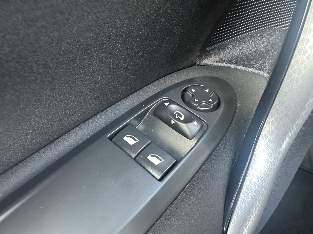 DS DS 4 Ds 4 1.2 Chic 130 PK | Parkeersensoren voor & achter |