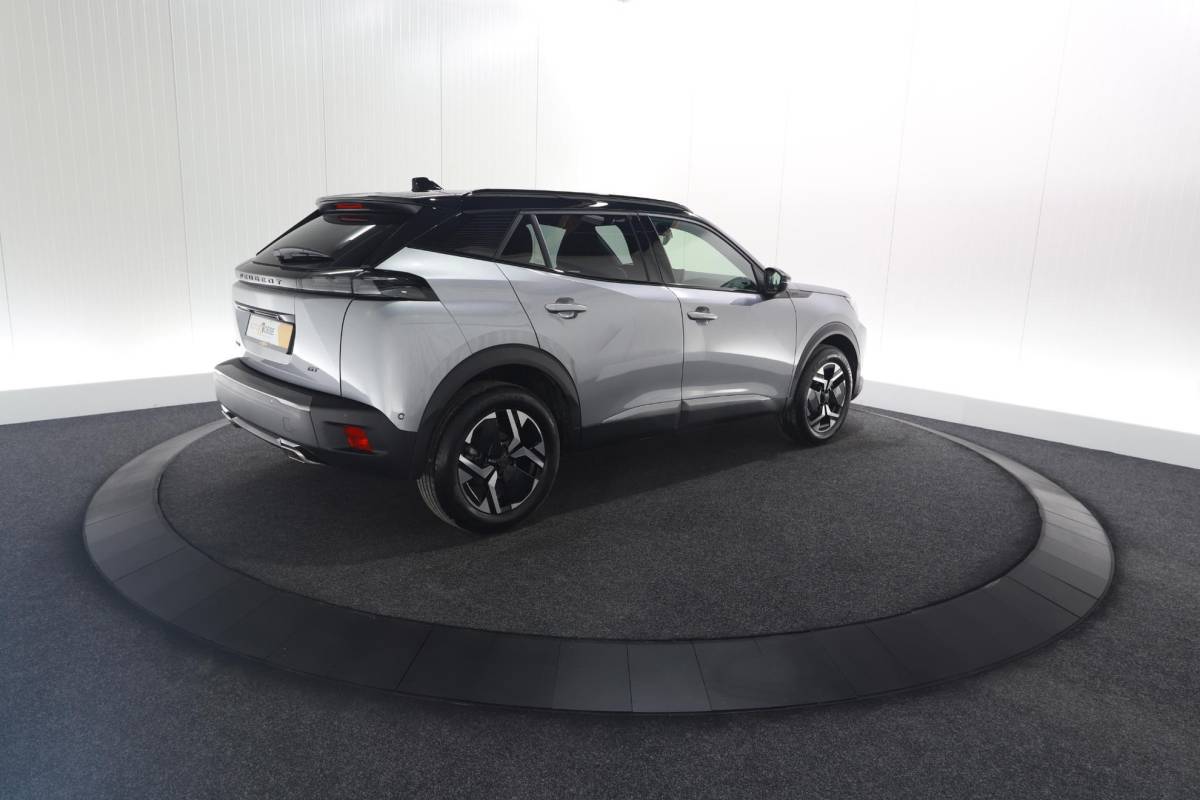 Peugeot 2008 Peugeot 2008 PureTech 130 EAT8 GT | 360 Camera | Adaptieve Cruise Control | Dodehoekdetectie | Apple Carplay