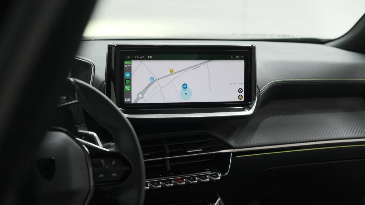 Peugeot 2008 Peugeot 2008 PureTech 130 EAT8 GT | 360 Camera | Adaptieve Cruise Control | Dodehoekdetectie | Apple Carplay
