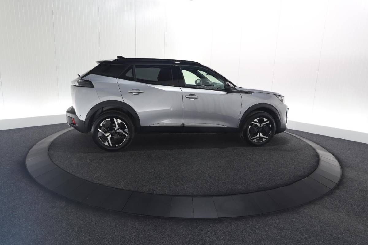 Peugeot 2008 Peugeot 2008 PureTech 130 EAT8 GT | 360 Camera | Adaptieve Cruise Control | Dodehoekdetectie | Apple Carplay