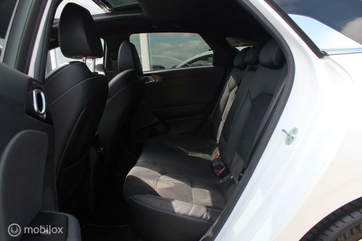 Kia ProCeed Kia ProCeed 1.5 T-GDI GT-Line Panodak/Camera/Carplay/Virtual