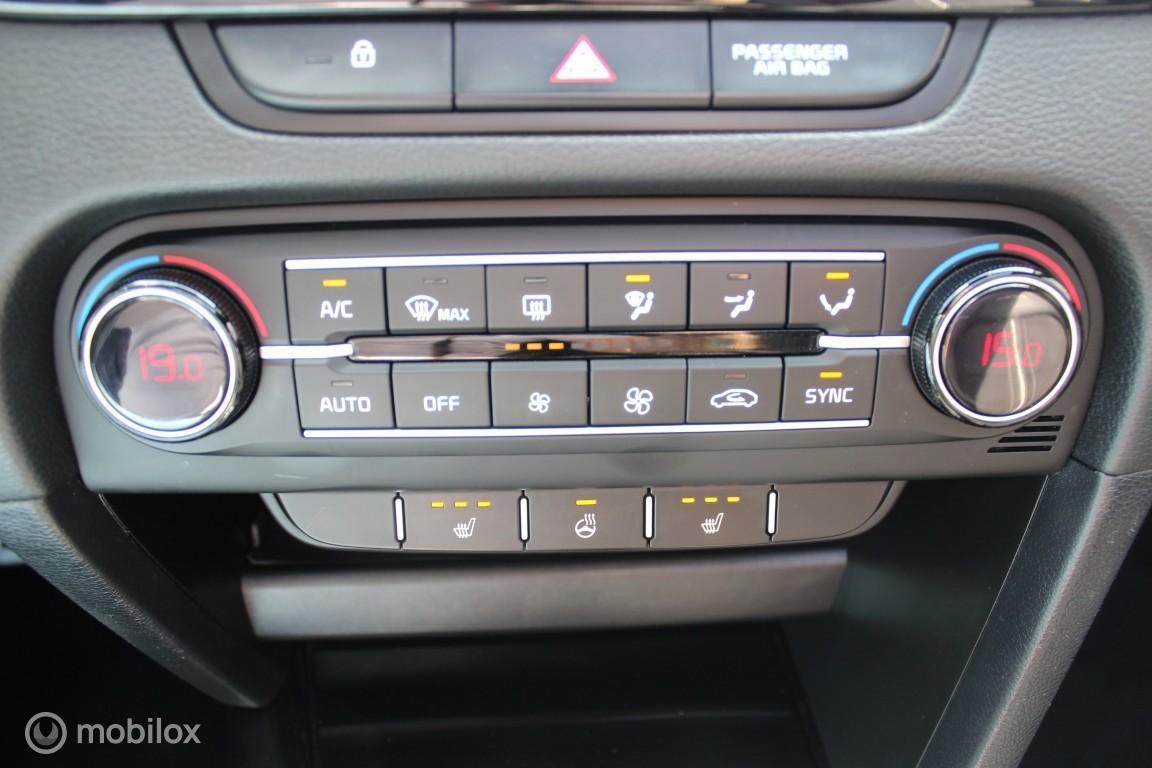 Kia ProCeed Kia ProCeed 1.5 T-GDI GT-Line Panodak/Camera/Carplay/Virtual