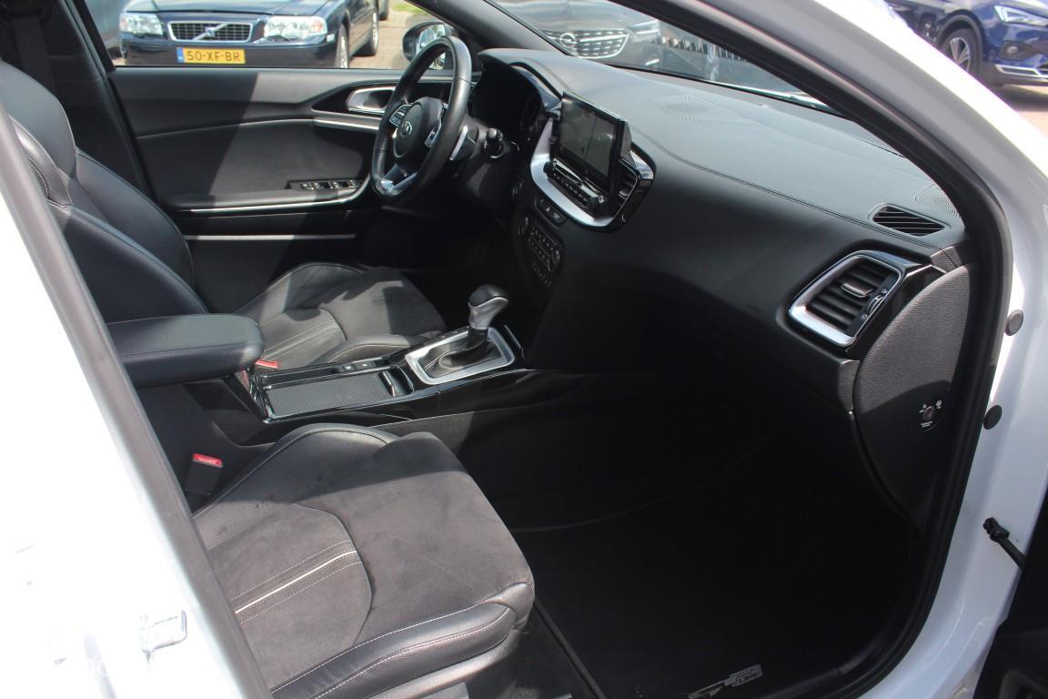 Kia ProCeed Kia ProCeed 1.5 T-GDI GT-Line Panodak/Camera/Carplay/Virtual