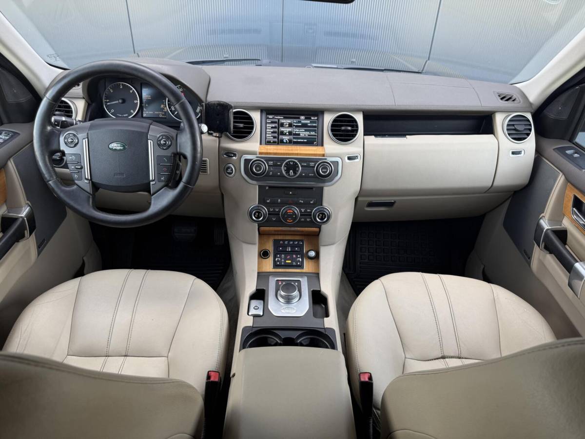 Land Rover Discovery Land Rover Discovery  3.0 TDV6 HSE Grijs Kenteken – Leder – Harman/Kardon