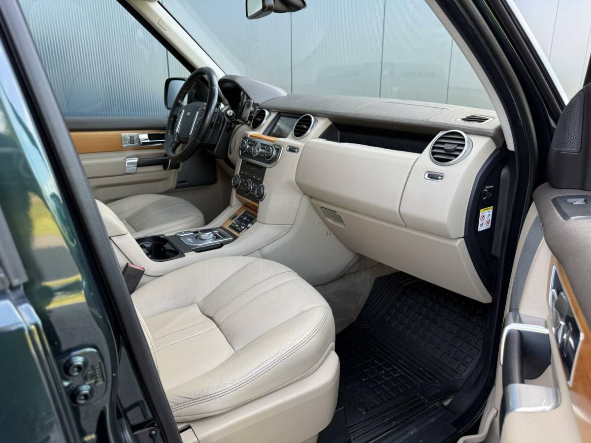 Land Rover Discovery Land Rover Discovery  3.0 TDV6 HSE Grijs Kenteken – Leder – Harman/Kardon
