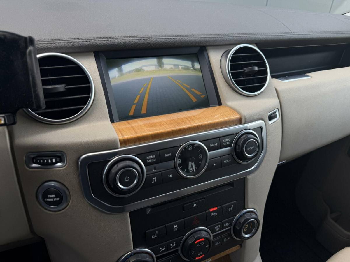 Land Rover Discovery Land Rover Discovery  3.0 TDV6 HSE Grijs Kenteken – Leder – Harman/Kardon