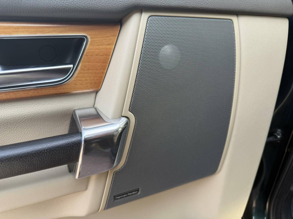 Land Rover Discovery Land Rover Discovery  3.0 TDV6 HSE Grijs Kenteken – Leder – Harman/Kardon