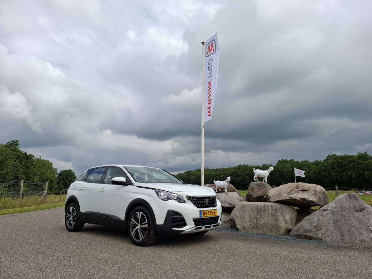 Peugeot 3008 Peugeot 3008 1.2 PureTech Access VIRTUAL COCKPIT LED CRUISE AIRCO TREKHAAK