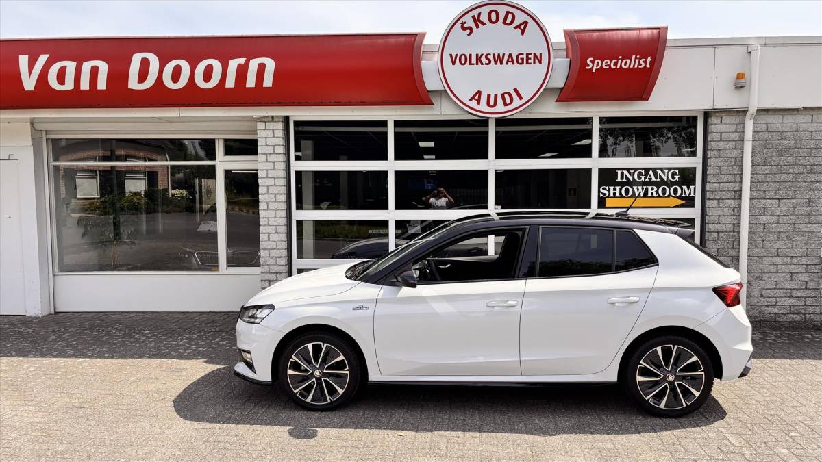 Škoda Fabia SKODA Fabia 1.0 TSI Greentech 95pk Monte Carlo DAB radio apple car play