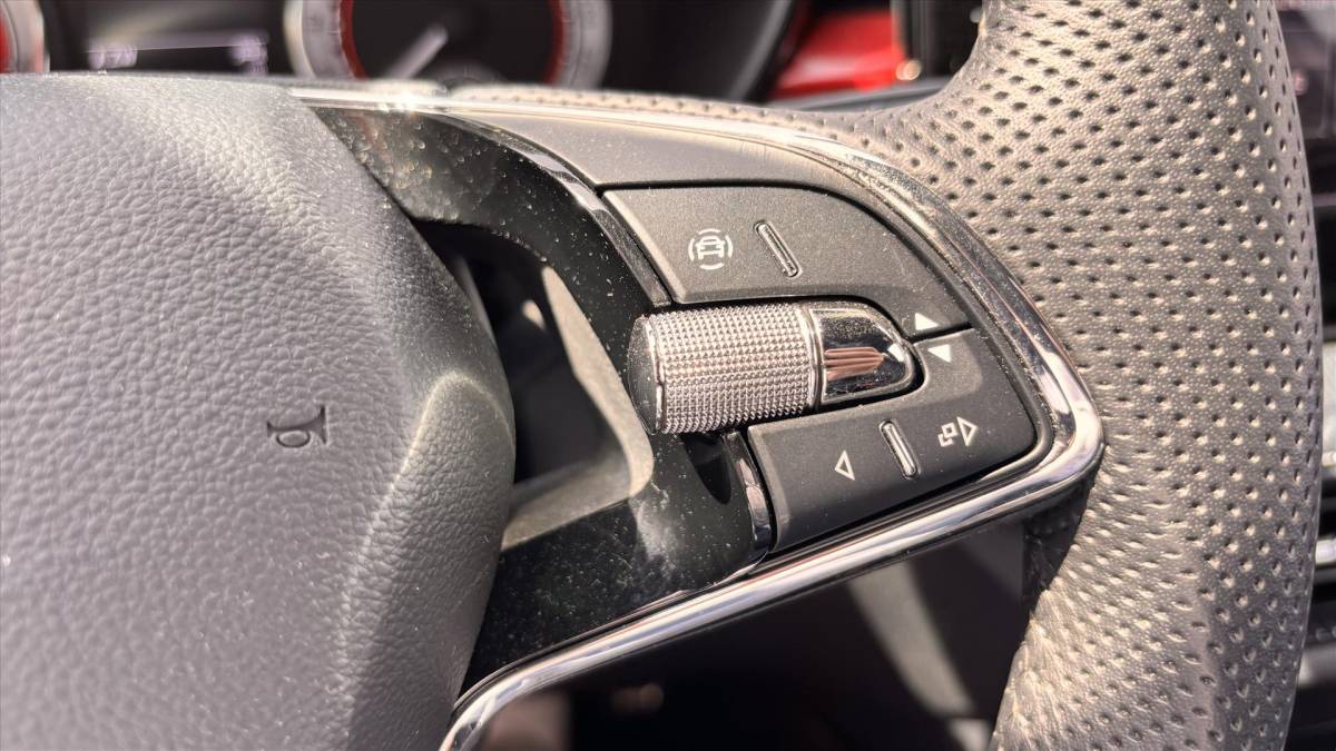 Škoda Fabia SKODA Fabia 1.0 TSI Greentech 95pk Monte Carlo DAB radio apple car play