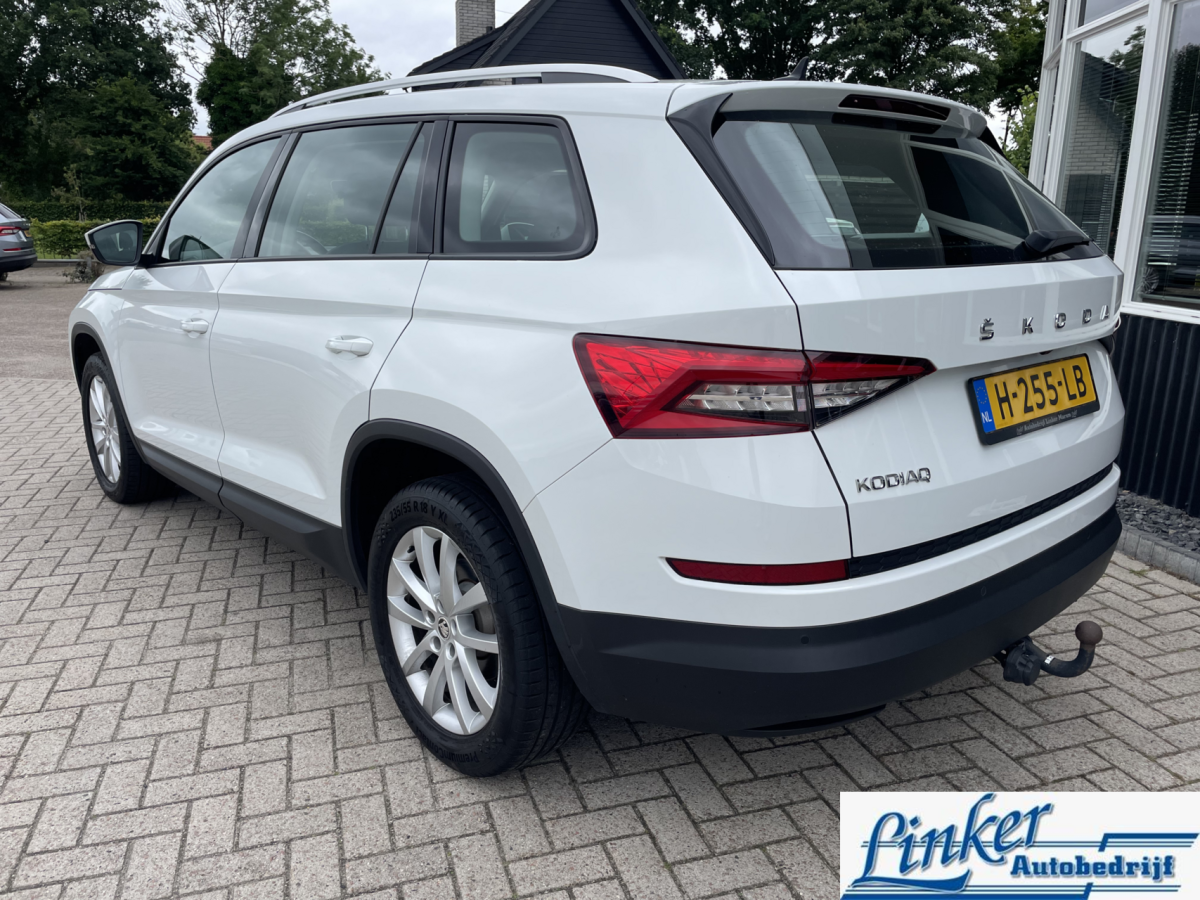 Škoda Kodiaq Skoda Kodiaq 1.5 TSI Limited Business Edition – TREKH CAMERA NAP