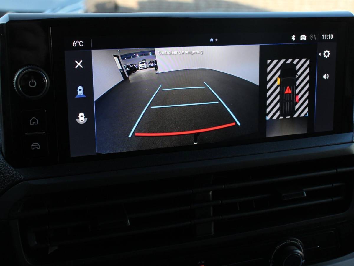 Opel Vivaro Opel Vivaro 2.0 BlueHDi 180 S&S L3 Automaat Apple Carplay /  Android Auto Parkeersensoren V+A Trekhaak Camera Navigatie Cruise Control LED koplampen houten afwerking laadruimte