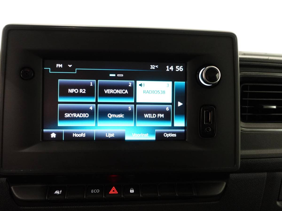 Renault Master Renault Master T35 2.3 dCi 180PK L2H2 Energy Airco Cruise Control Camera Navi PDC V+A Trekhaak 270° Deuren