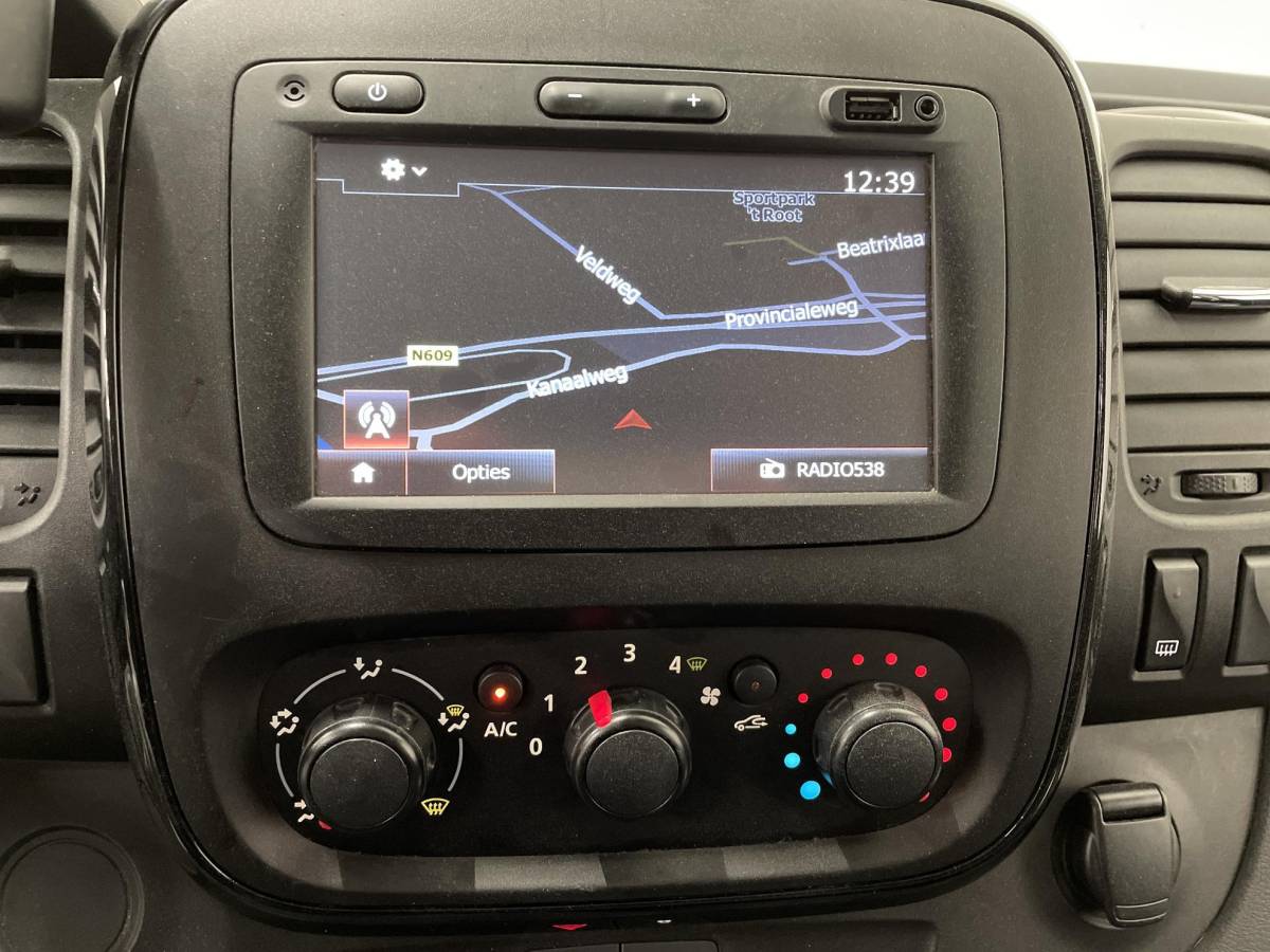 Opel Vivaro Opel Vivaro 1.6 CDTI L2H1 Dubbele Cabine Edition Dubbele Cabine Navi Airco Bluetooth Schuifdeur 6-Zits APK t/m 11-2026