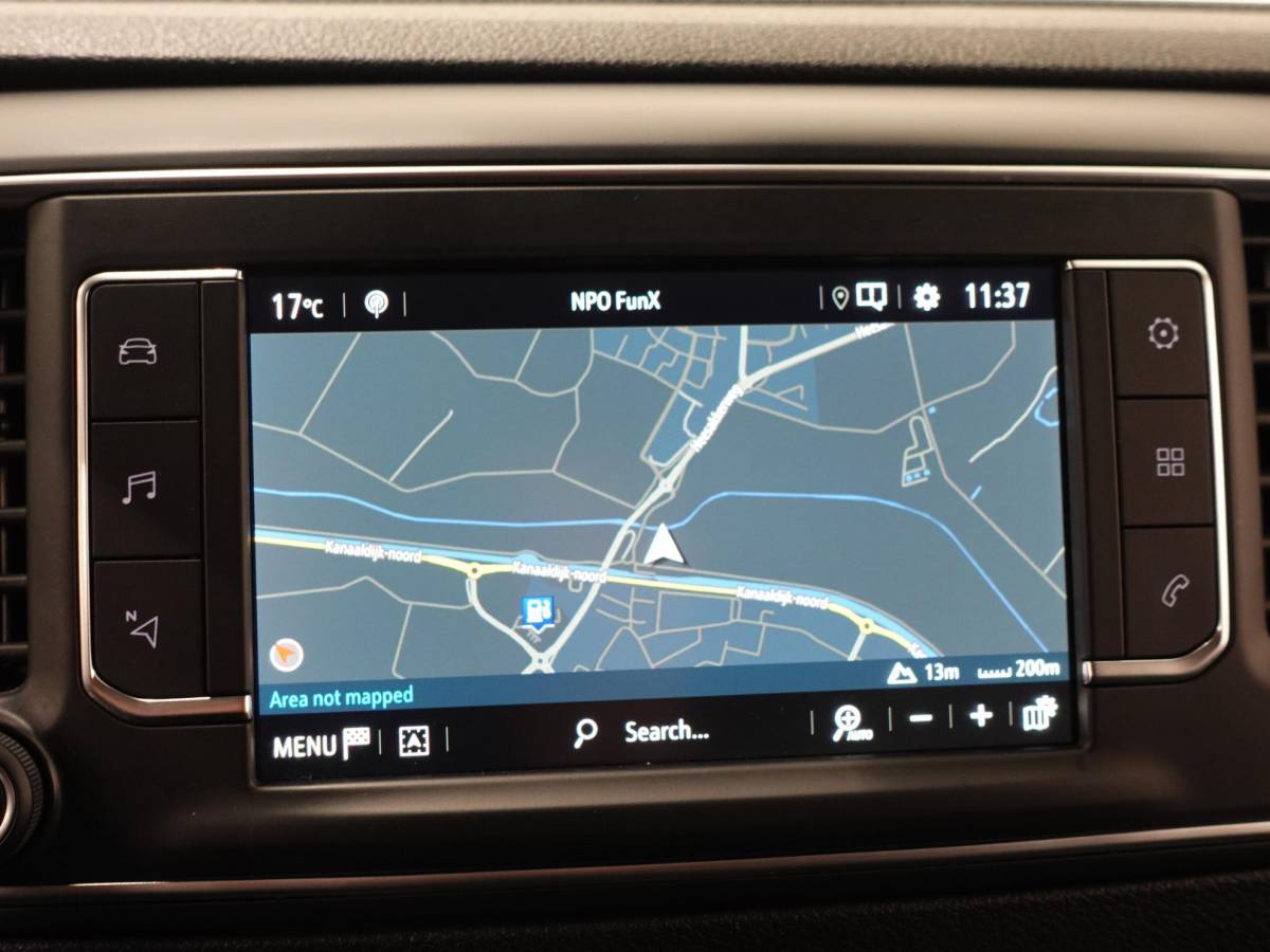 Opel Vivaro Opel Vivaro 145pk L3H1 Automaat Navigate Trekhaak Cruise control Apple Carplay Camera