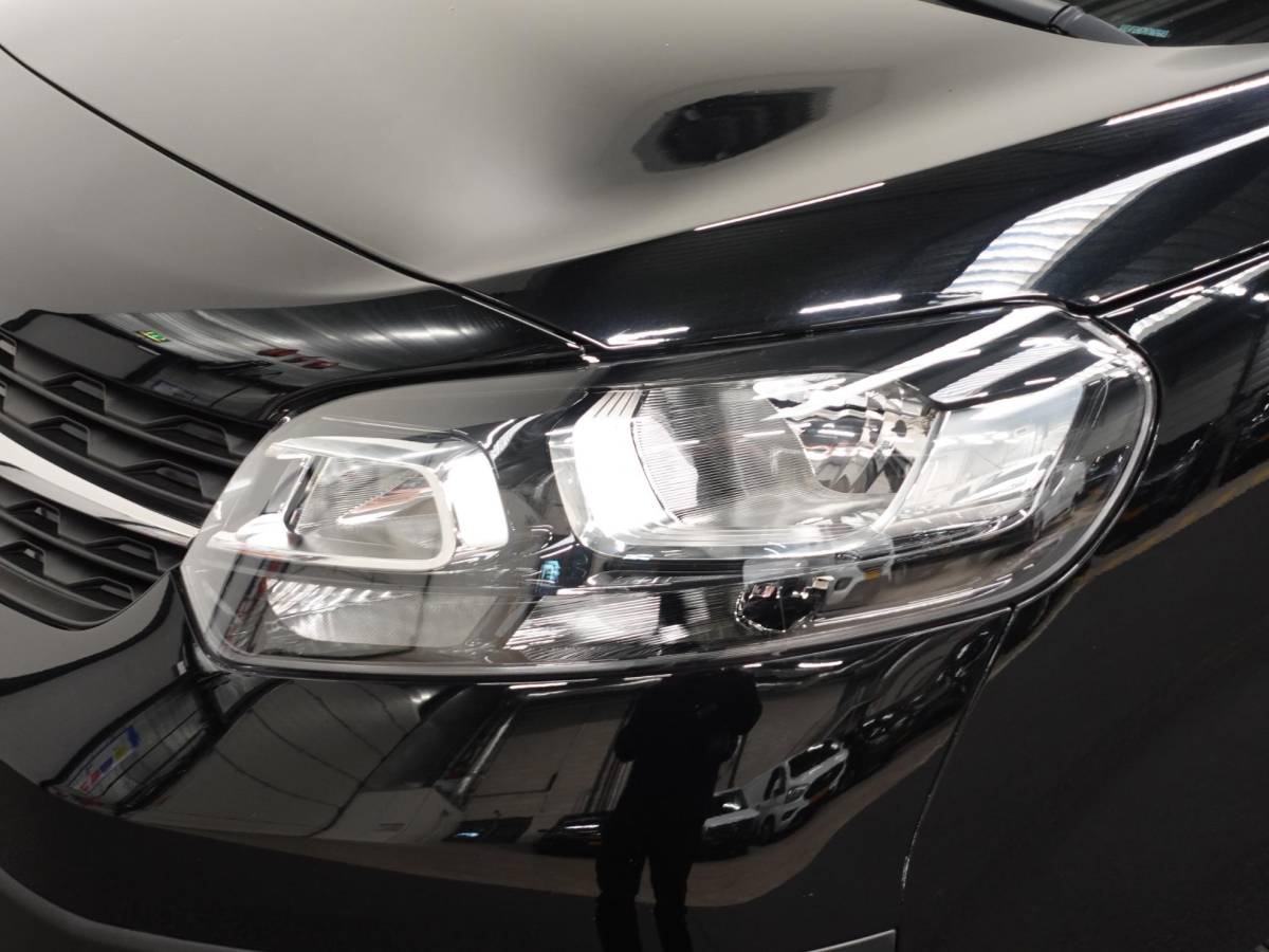 Opel Vivaro Opel Vivaro 145pk L3H1 Automaat Navigate Trekhaak Cruise control Apple Carplay Camera