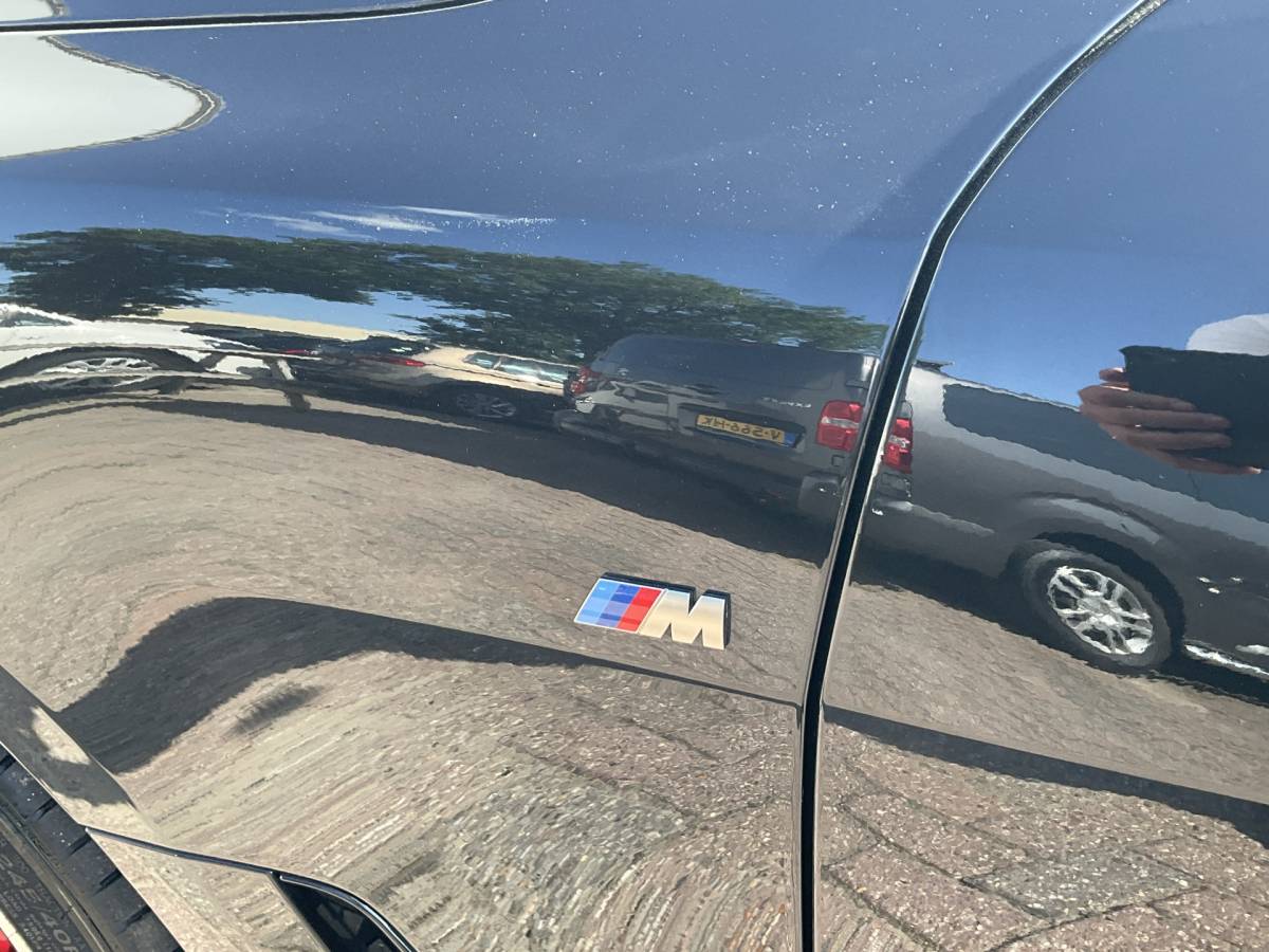 BMW i4 BMW i4 M50 M-Sport 84kWh 544PK Pano Laser HUD Harman/Kardon Elek.Trekhaak Leer BOMVOL!