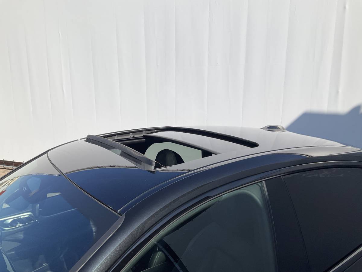 BMW i4 BMW i4 M50 M-Sport 84kWh 544PK Pano Laser HUD Harman/Kardon Elek.Trekhaak Leer BOMVOL!