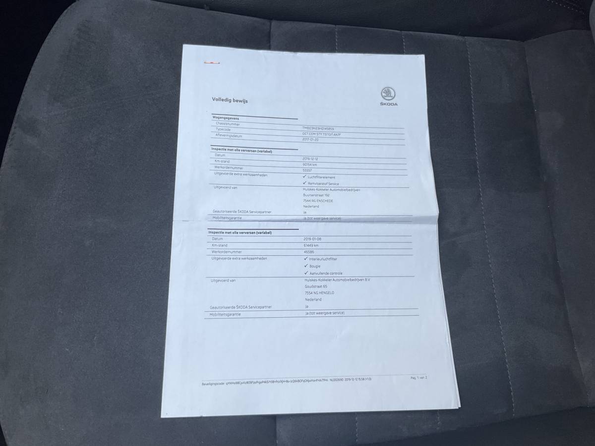 Škoda Octavia ŠKODA Octavia Combi 1.4 TSI Style Xenon Aut Trekhaak Canton Stoelverw Carplay Voll.Onderhouden!