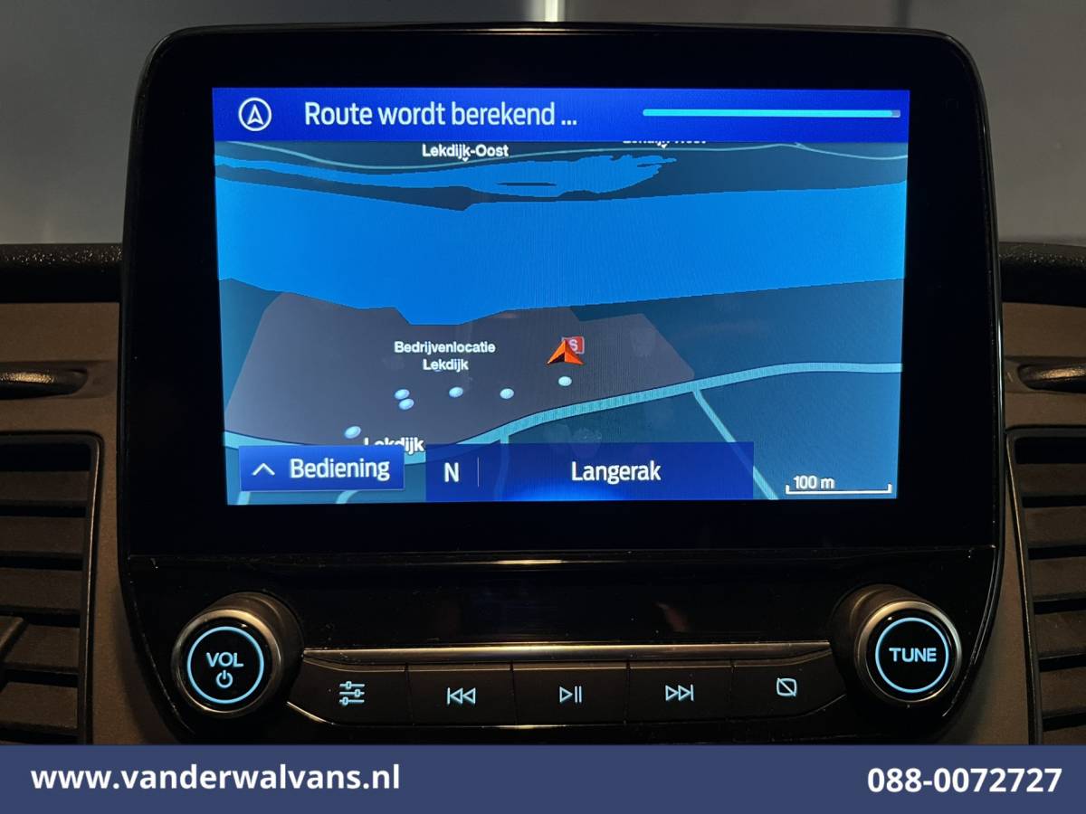 Ford Transit Ford Transit 2.0TDCI 131pk L4H3 Jumbo Euro6 Airco | Camera | Navigatie | Apple Carplay | Android Auto | Cruisecontrol LED, Verwarmde voorruit, Stoelverwarming, Parkeersensoren, Bijrijdersbank
