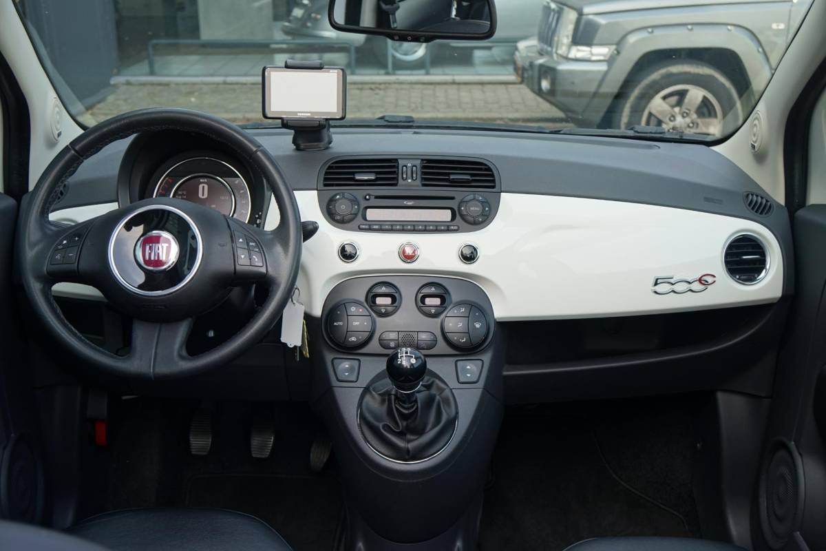 Fiat 500C Fiat 500 C 0.9 TwinAir Turbo Cult + XENON / LEDER / PARKEER SENSOREN
