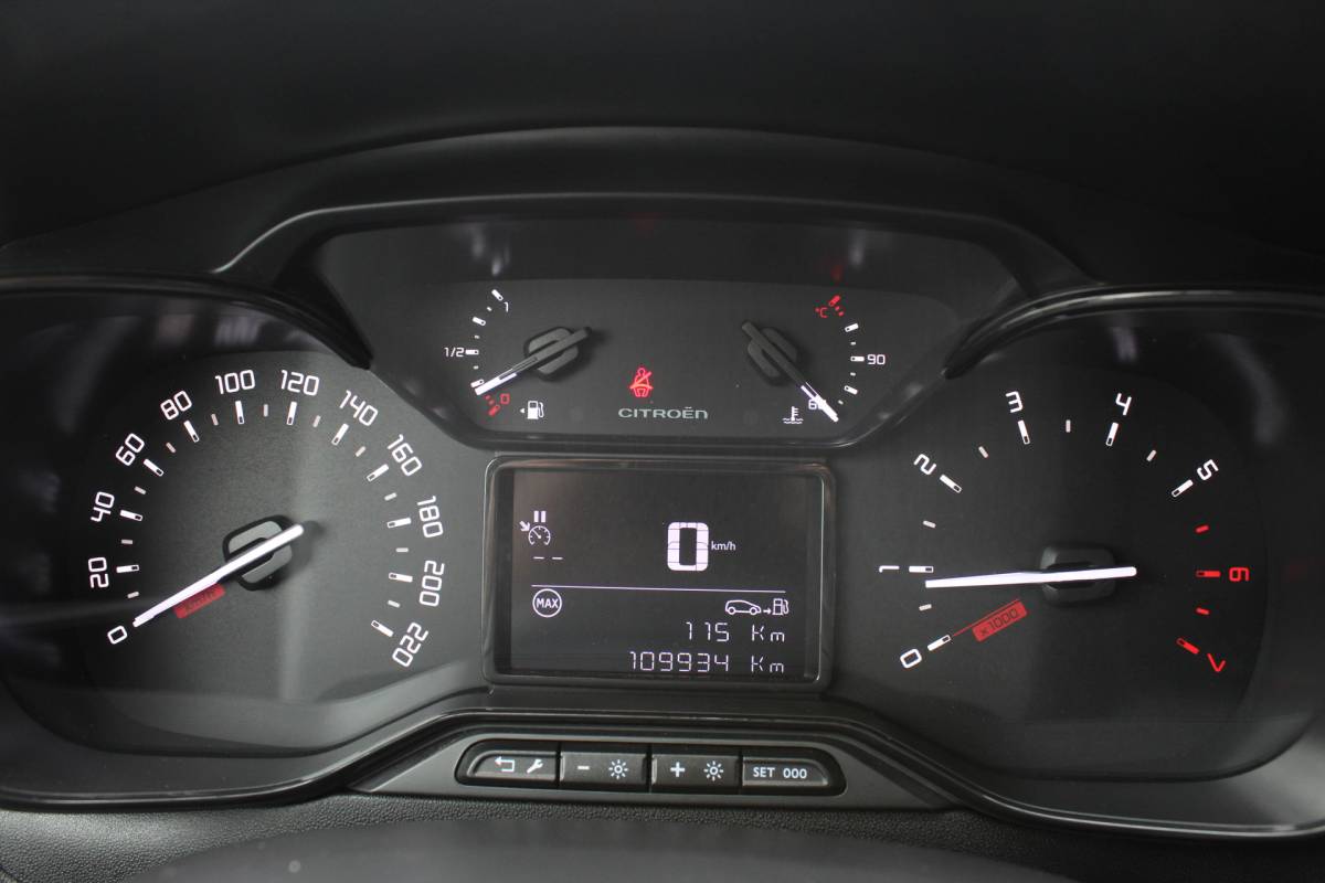 Citroën C3 Citroën C3 1.2 PureTech Feel Edition / Carplay / PDC / N.A.P.