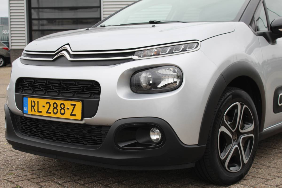 Citroën C3 Citroën C3 1.2 PureTech Feel Edition / Carplay / PDC / N.A.P.