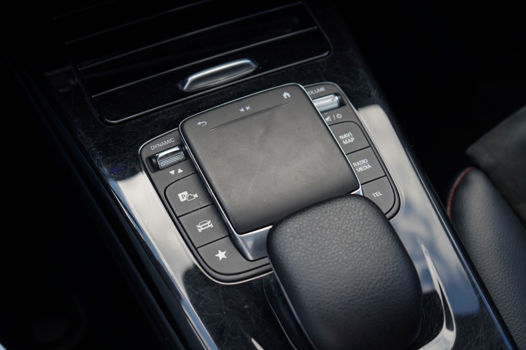 Mercedes-Benz CLA Mercedes-benz CLA-klasse Shooting Brake 200 Bns Sol. AMG | Pano | Sfeer | Multibeam | Trekhaak