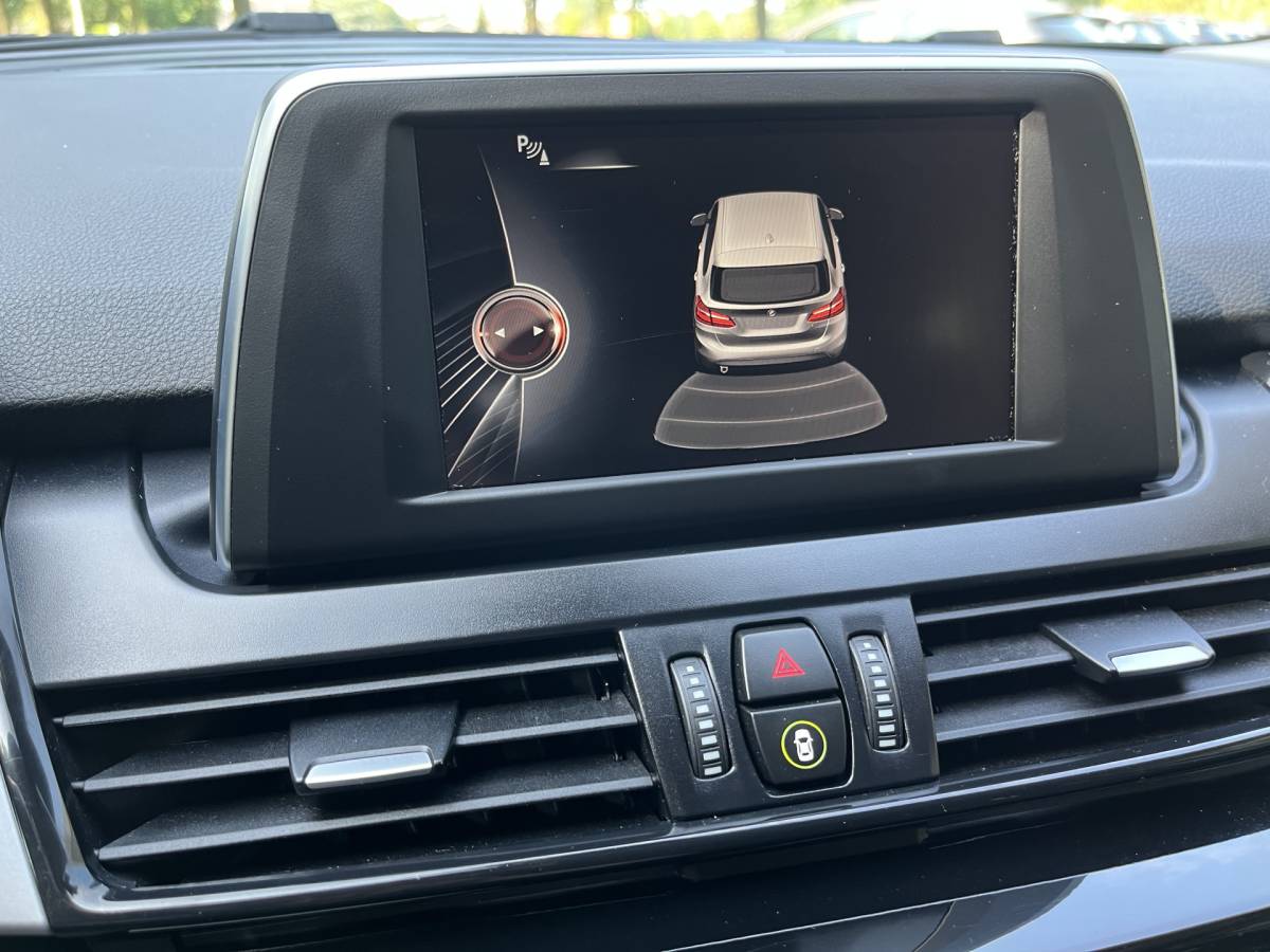 BMW 2 Serie BMW 218i Active Tourer | NAVI | CLIMA | PDC | STOELVERWARMING