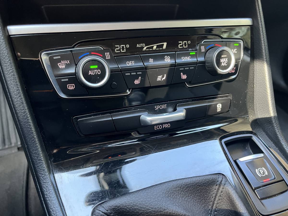 BMW 2 Serie BMW 218i Active Tourer | NAVI | CLIMA | PDC | STOELVERWARMING