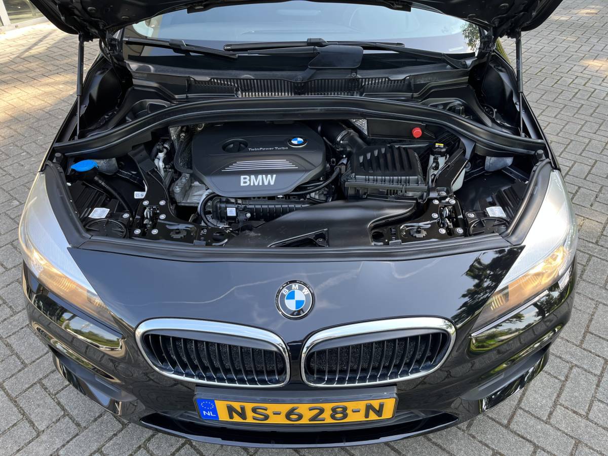 BMW 2 Serie BMW 218i Active Tourer | NAVI | CLIMA | PDC | STOELVERWARMING